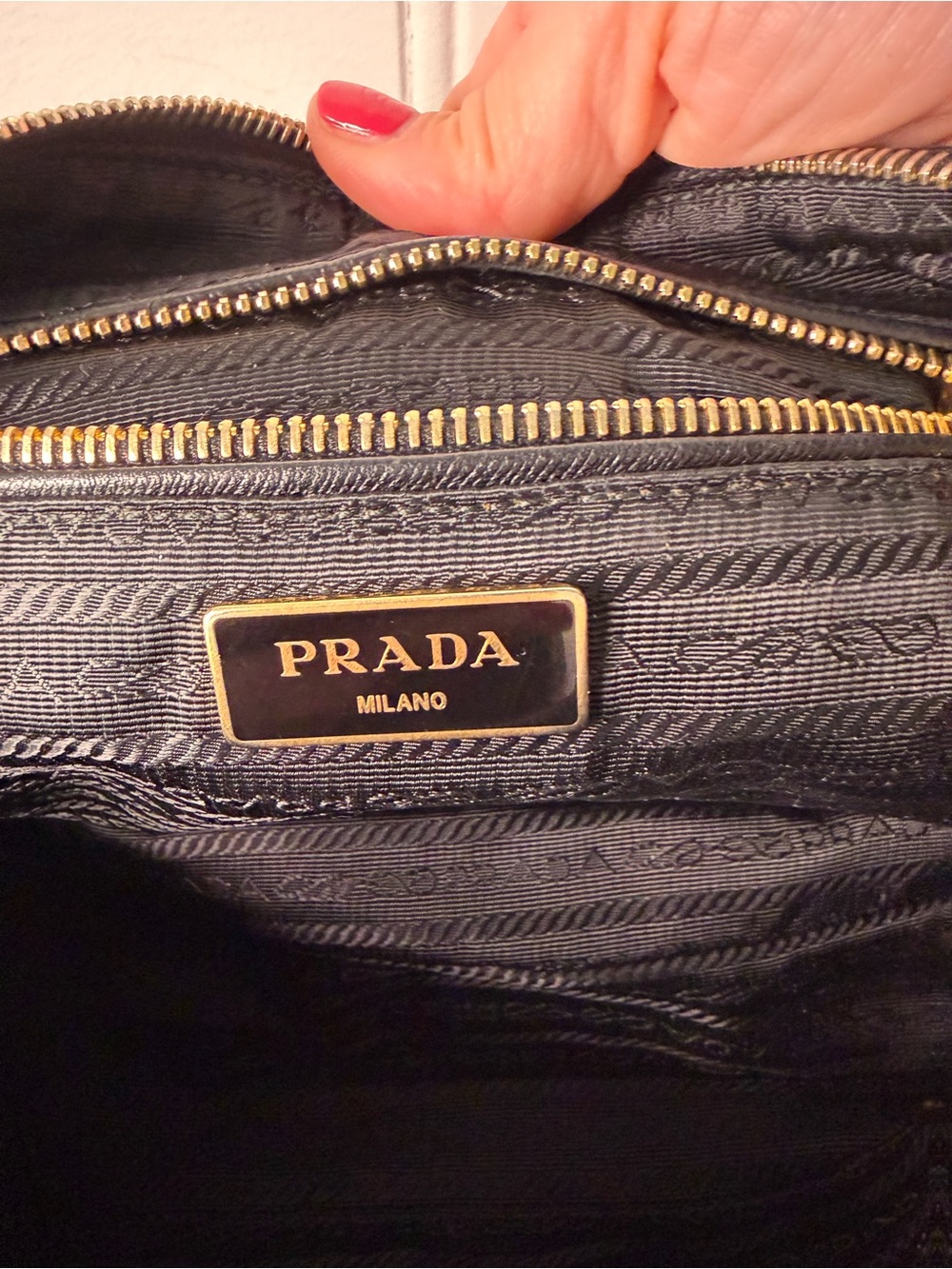 Prada Black Quilted Crossbody Bag with Gold Chain - Picture 9 of 15